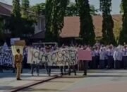 Gegara Didemo Siswanya, Kepsek di Makassar Dimutasi