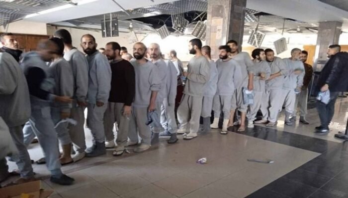 Ditahan dan Disiksa, 150 Warga Gaza Dibebaskan Israel