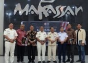 Walikota Makassar Terima Tanda Kehormatan Karya Bakti Putera Indonesia oleh Purna Paskibraka Indonesia