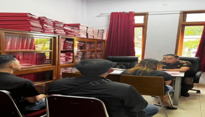 Tipidum Satreskrim Polres Toraja Utara Limpahkan Wanita Penipu Arisan ke Kejari Makale