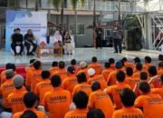 Kanwil Kemenkumham Berikan Materi Penguatan Kapasitas HAM Kepada Warga Binaan Rutan Kelas 1 Makassar