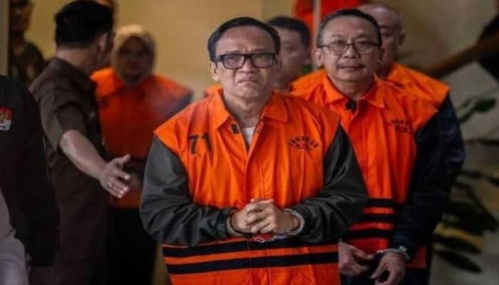 Tersangka Wamenaker Immanuel Ebenezer Menangis, Sertifikasi K3 Dibayar Rp6 Juta Setor ke Negara Rp275 Ribu