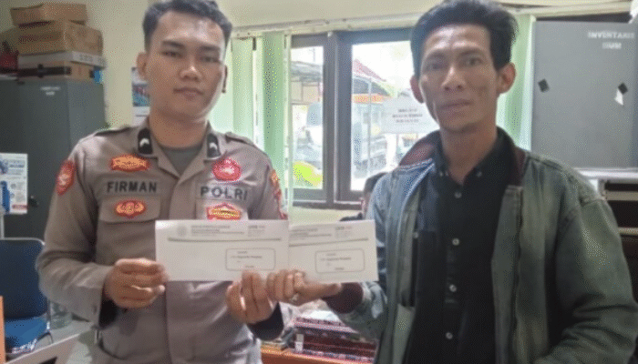 LIDIK PRO Laporkan Dugaan Penyimpangan Renovasi Puskesmas Baring ke Polres Pangkep