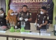 Kejari Pinrang Musnahkan Barang Bukti, Kejari : Telah Berkekuatan Hukum Tetap Alias Inkraht