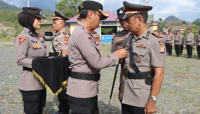 Kapolres Soppeng Gelar Sertijab, Dua Kapolsek Berganti, KRI Samsat Dipimpin Polwan