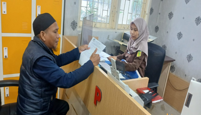 LSM SOMASI Seret Dugaan Dana BOS ke Ranah Hukum, Kini Giliran Kejari Membuktikan