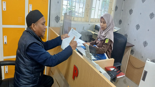 LSM SOMASI Seret Dugaan Korupsi Dana BOS ke Ranah Hukum, Kini Giliran Kejari Membuktikan