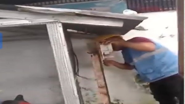 Aksi Bongkar Meteran Listrik PK5 di Gowa Viral, Aparat Jadi Sorotan