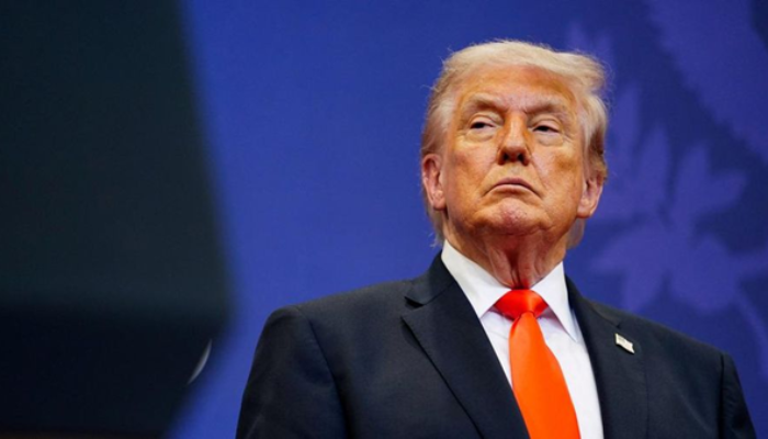 Dramatis! Trump Umumkan Setop Operasi Militer AS di Selat Hormuz