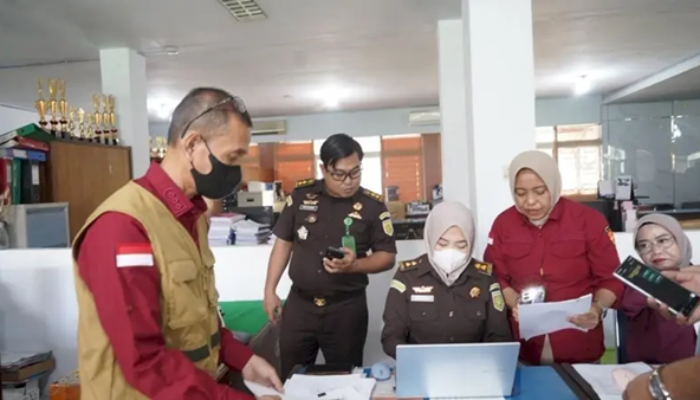Anggaran Rp13 Miliar Disorot, Kejati Sulsel Geledah Kantor Disdik