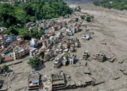 Banjir Bandang Dahsyat Porak-porandakan Nepal-Tibet, 472 Tewas