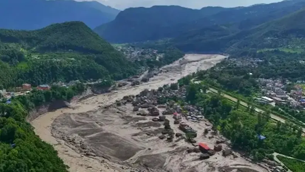Banjir Bandang Menerjang, 384 Wisatawan Terjebak di Perbatasan Nepal-China